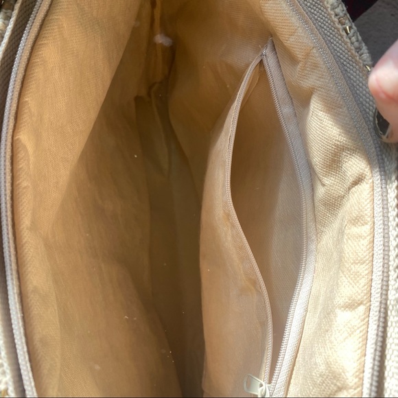 M&G Bertini Cross Woven Cream Neutral Shoulder Bag Italian Purse W/ Gold Sparkle - Picture 5 of 6